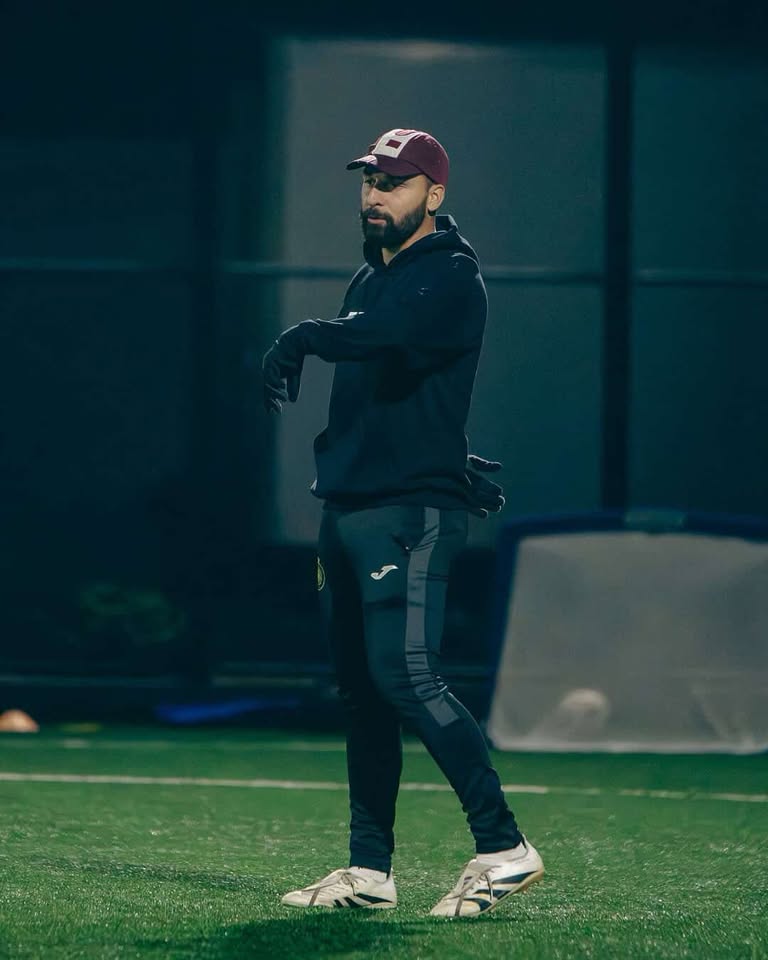 Elite Soccer Academy 24 — Coach on the pitch